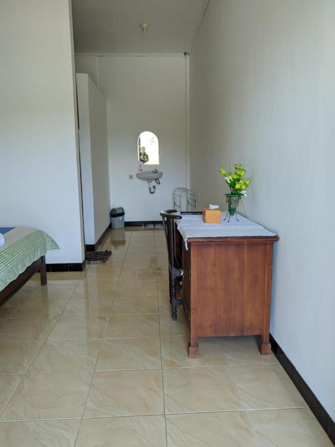 Andy'S Lodge Kelimutu Extérieur photo